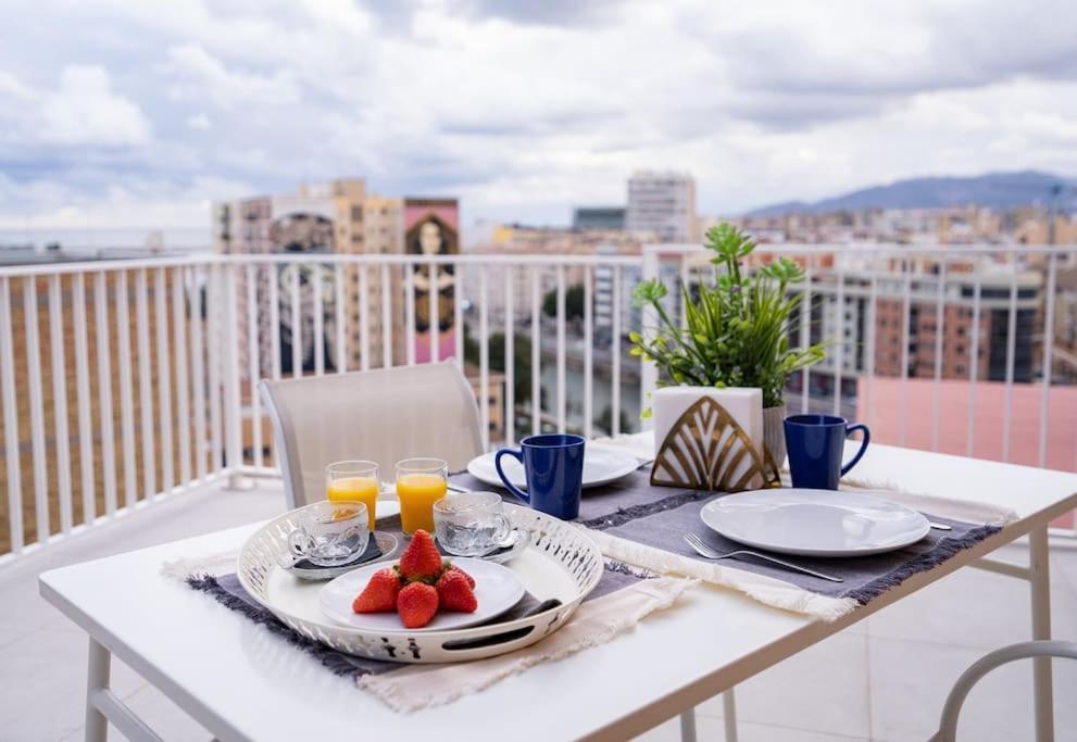 Sea Views Penthouse City Center Malaga Zewnętrze zdjęcie